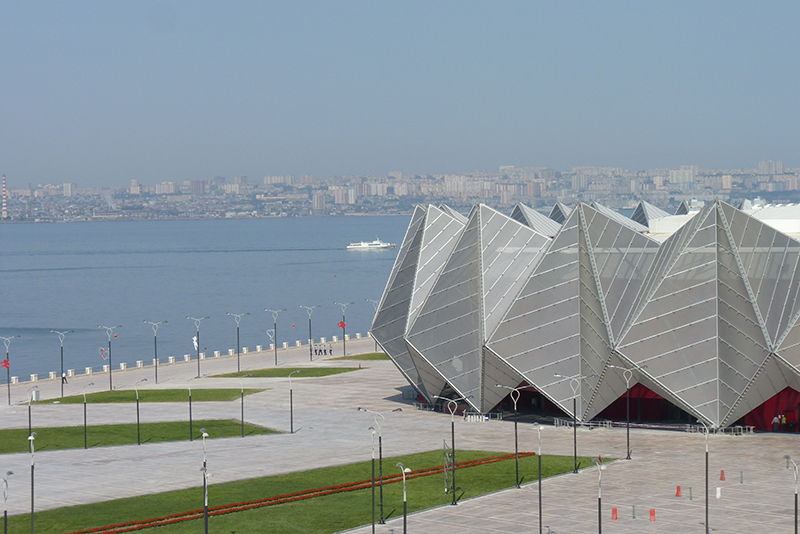 PTFE膜材有什么特點(diǎn)？為什么ptfe膜結(jié)構(gòu)被稱為永久膜結(jié)構(gòu)？