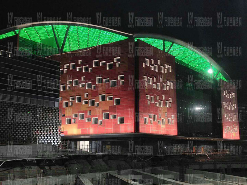 ETFE膜結(jié)構(gòu)有什么特點(diǎn)？?ETFE膜結(jié)構(gòu)可用于哪些建筑？