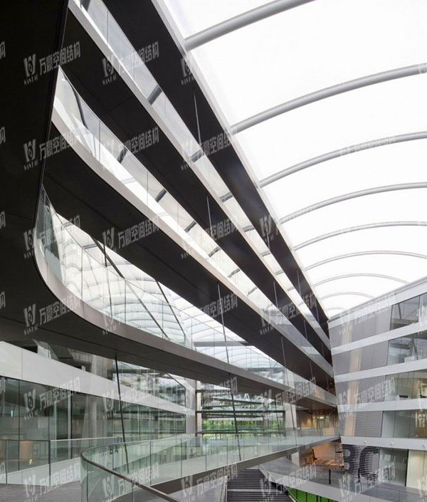 ETFE薄膜是什么材料？ETFE透明膜結構有哪些特點？