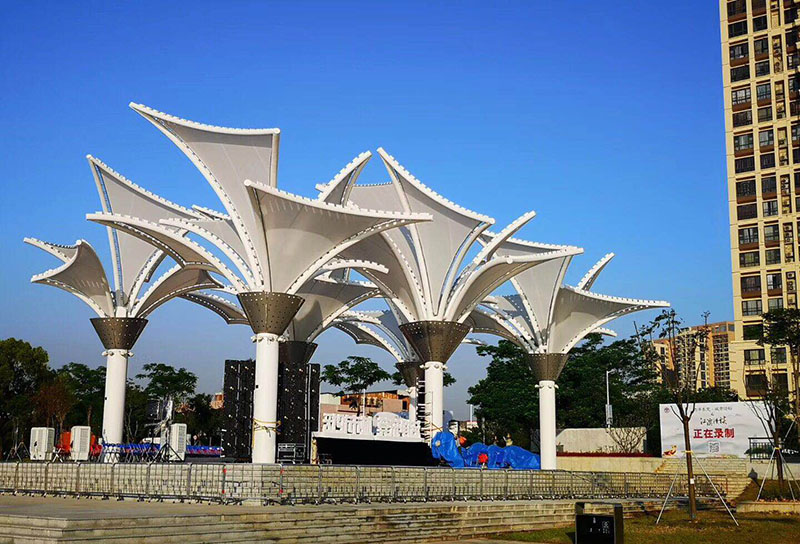 ptfe膜結構工程有什么優(yōu)點？ptfe膜結構工程單價怎么算的？