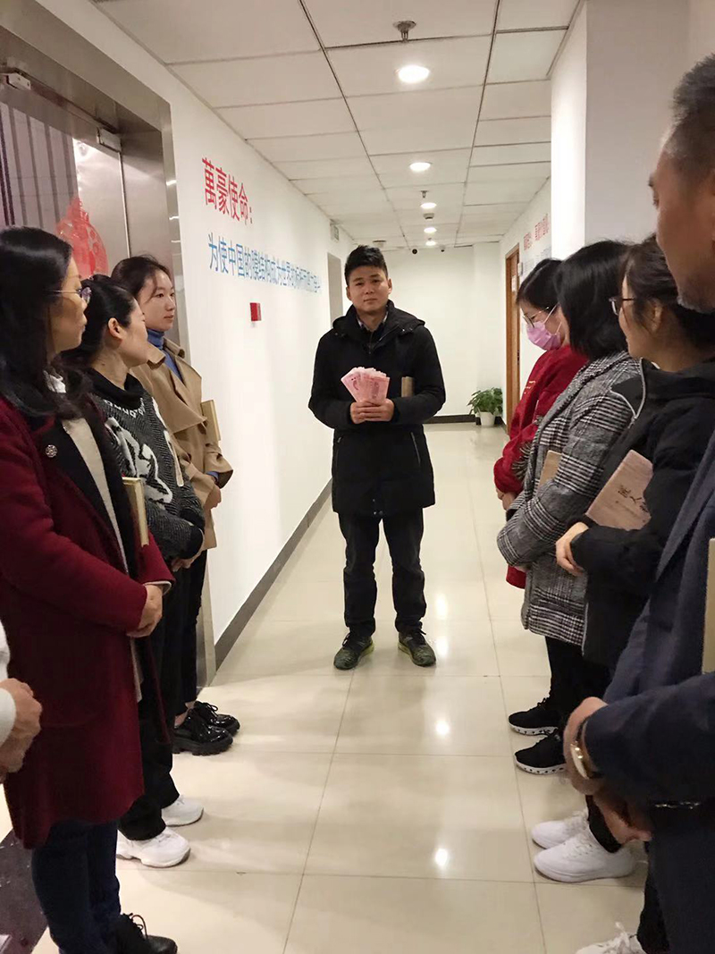 萬(wàn)豪空間結(jié)構(gòu)福利：給辛勤付出的優(yōu)秀員工現(xiàn)金獎(jiǎng)勵(lì)