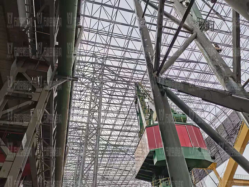 印尼全天候碼頭倉庫屋面膜結(jié)構(gòu)工程進(jìn)入膜結(jié)構(gòu)安裝階段 印尼全天候碼頭倉庫屋面膜結(jié)構(gòu)工程進(jìn)入膜結(jié)構(gòu)安裝階段