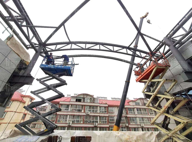 新泰卓越·財(cái)富廣場(chǎng)異型鋼結(jié)構(gòu)項(xiàng)目 新泰卓越·財(cái)富廣場(chǎng)異型鋼結(jié)構(gòu)項(xiàng)目