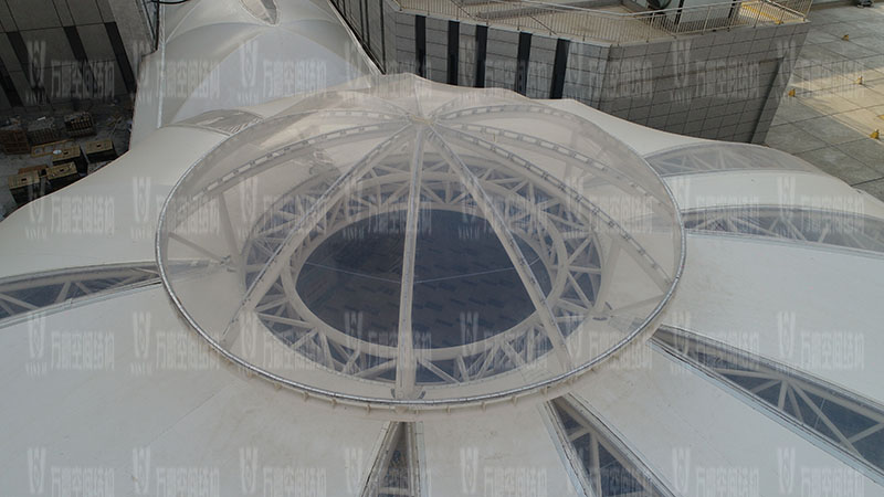 新泰卓越·財(cái)富廣場膜結(jié)構(gòu)項(xiàng)目竣工