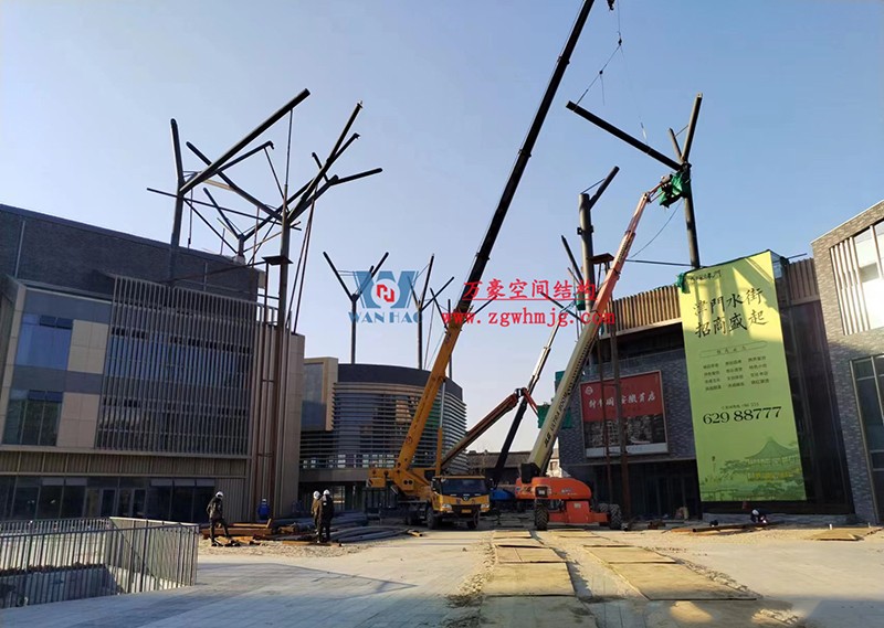 合肥文一塘溪津門天幕鋼結(jié)構(gòu)及ETFE氣枕膜工程施工進(jìn)度