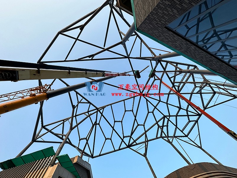 文一塘溪津門(mén)天幕鋼結(jié)構(gòu)及ETFE膜結(jié)構(gòu)氣枕膜工程