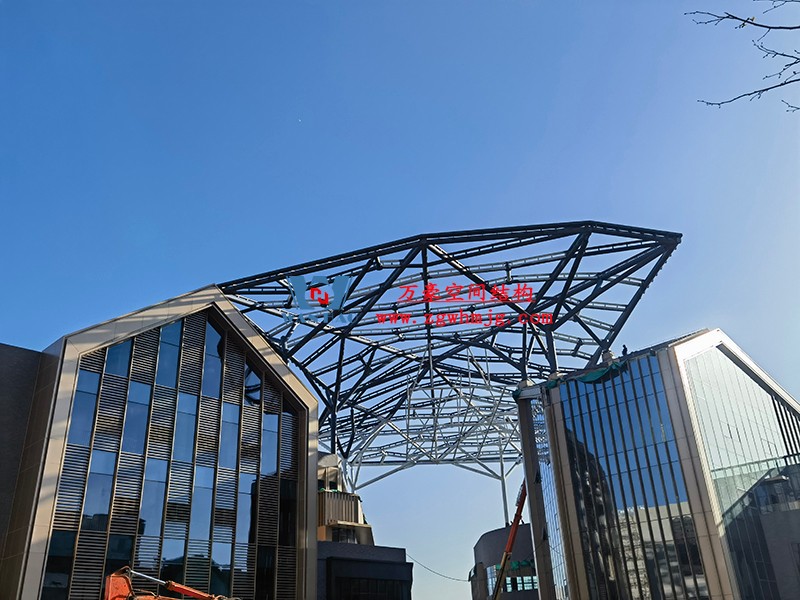 空間鋼結(jié)構(gòu)施工要點 空間鋼結(jié)構(gòu)施工要點