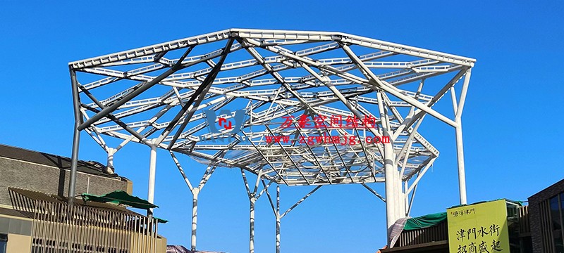 空間鋼結(jié)構(gòu)施工要點 空間鋼結(jié)構(gòu)施工要點