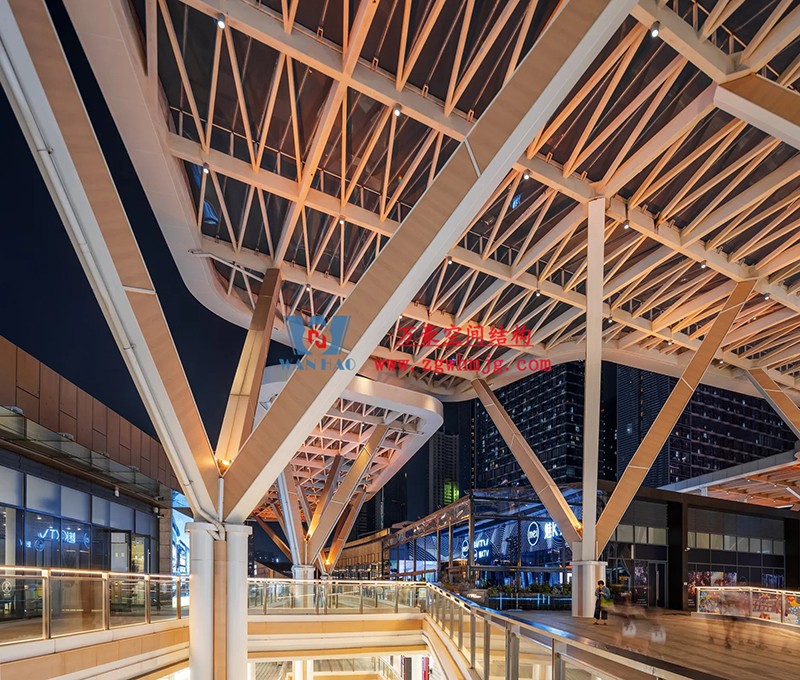 膜結(jié)構(gòu)在建筑行業(yè)領(lǐng)域內(nèi)的應(yīng)用 膜結(jié)構(gòu)在建筑行業(yè)領(lǐng)域內(nèi)的應(yīng)用