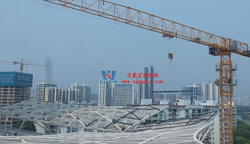 勞動最光榮，致敬一線工作者！