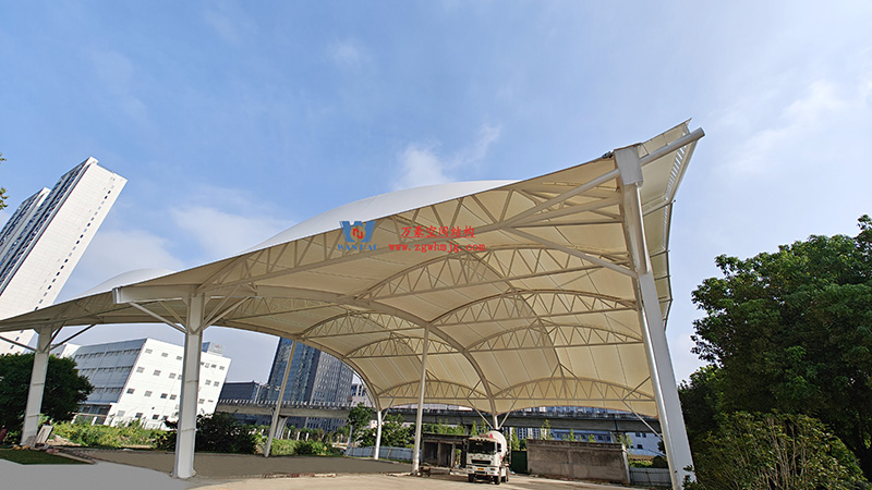 溫州惠民路西側(cè)綠地球場鋼膜結(jié)構工程完工