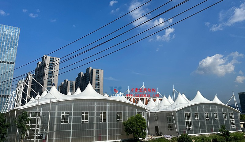 溫州惠民路西側(cè)綠地球場鋼膜結(jié)構工程
