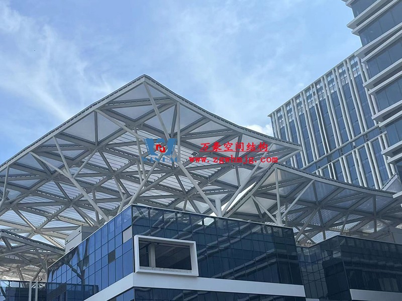 中交海南總部基地項(xiàng)目A地塊三標(biāo)段ETFE膜結(jié)構(gòu)項(xiàng)目 中交海南總部基地項(xiàng)目A地塊三標(biāo)段ETFE膜結(jié)構(gòu)項(xiàng)目