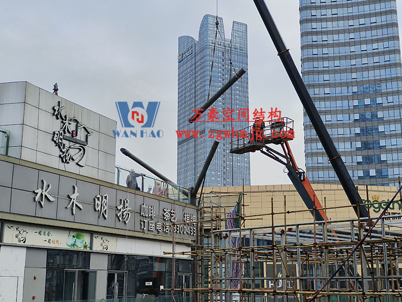 南充萬達(dá)商業(yè)街區(qū)蓋頂天幕空間鋼結(jié)構(gòu) 南充萬達(dá)商業(yè)街區(qū)蓋頂天幕空間鋼結(jié)構(gòu)