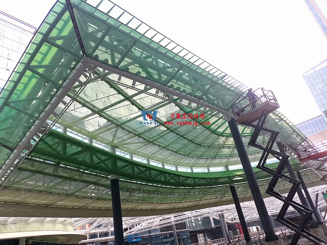 博多森谷項(xiàng)目中庭鋼膜結(jié)構(gòu)工程 博多森谷項(xiàng)目中庭鋼膜結(jié)構(gòu)工程