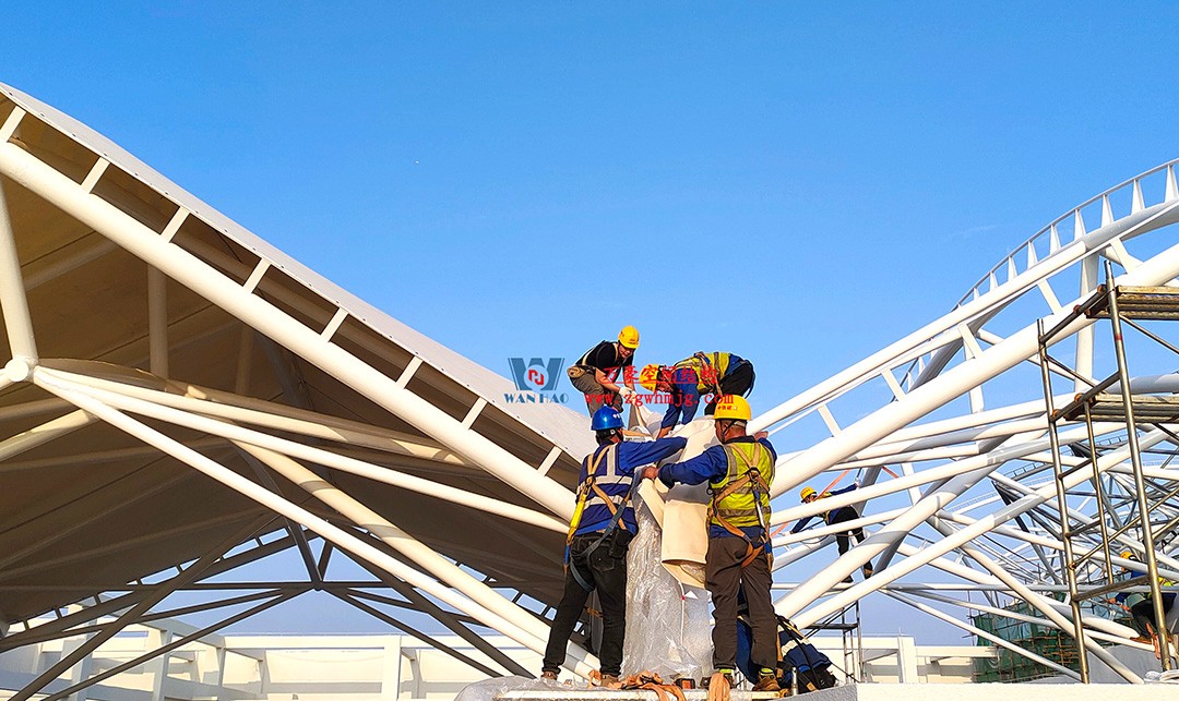 工程進度全速推進，PTFE膜材張拉在即！