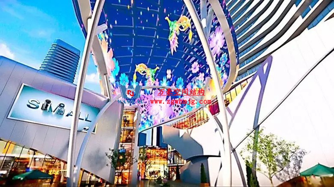 遵義高鐵新城上的一條鋼膜結(jié)構(gòu)“長(zhǎng)龍” 遵義高鐵新城上的一條鋼膜結(jié)構(gòu)“長(zhǎng)龍”