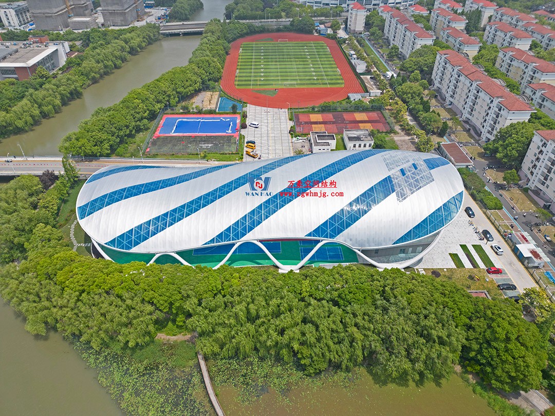 上海工程技術(shù)大學松江校區(qū)風雨操場ETFE膜結(jié)構(gòu)項目 上海工程技術(shù)大學松江校區(qū)風雨操場ETFE膜結(jié)構(gòu)項目