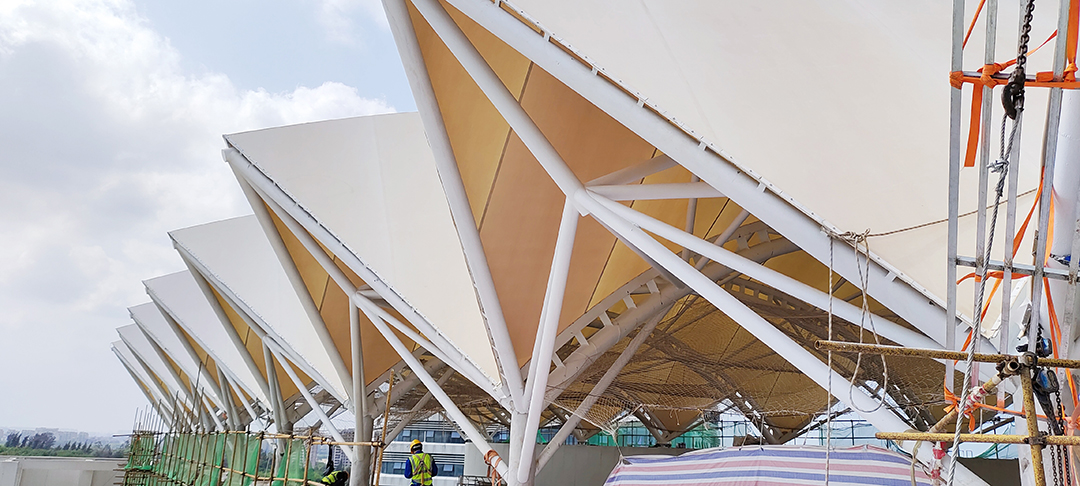 超強(qiáng)臺(tái)風(fēng)"摩羯"狂嘯登陸，這個(gè)膜結(jié)構(gòu)天幕經(jīng)受?chē)?yán)峻考驗(yàn)！