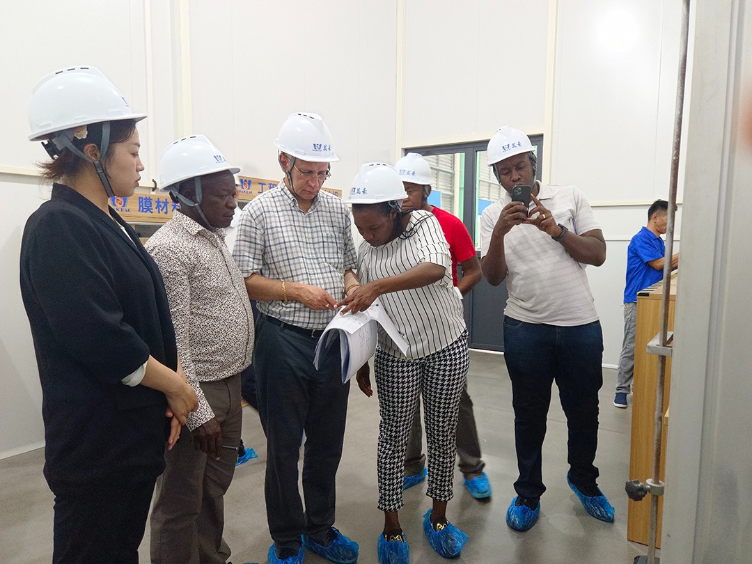 非洲杯肯尼亞體育場PTFE鋼膜結(jié)構(gòu)屋面工程 非洲杯肯尼亞體育場PTFE鋼膜結(jié)構(gòu)屋面工程