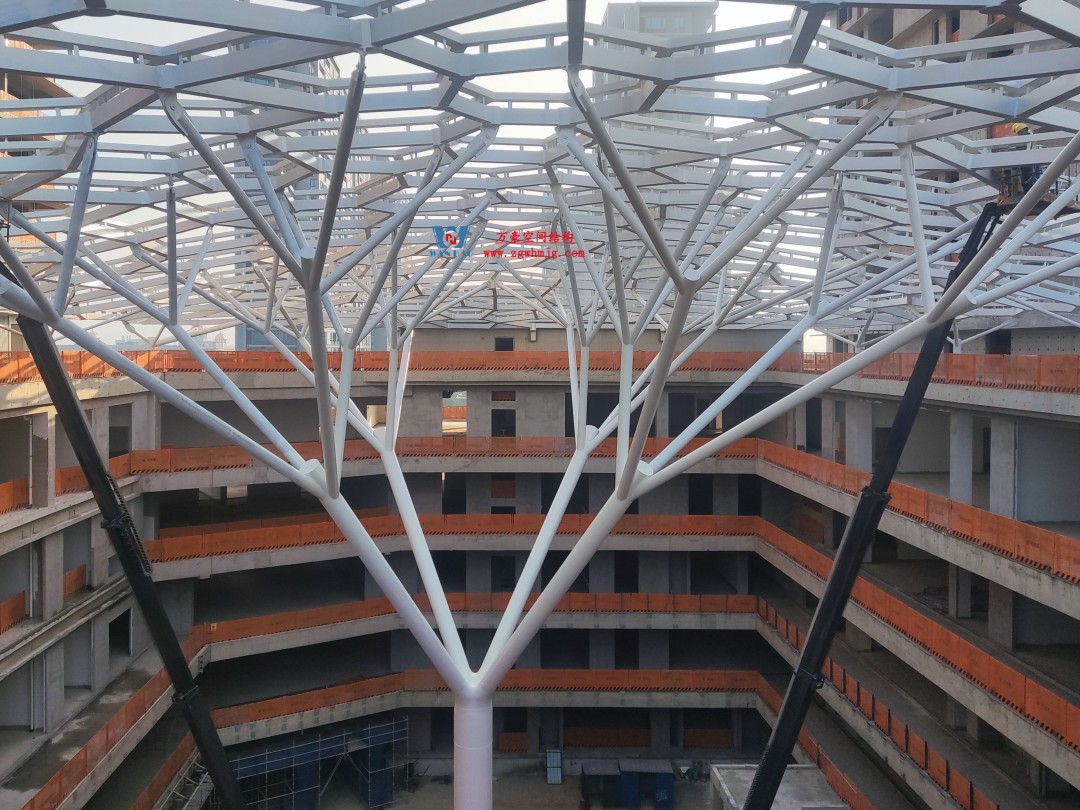 科幻巨幕降臨安吉！湖州安吉鋼結(jié)構(gòu)天幕重塑城市天際線