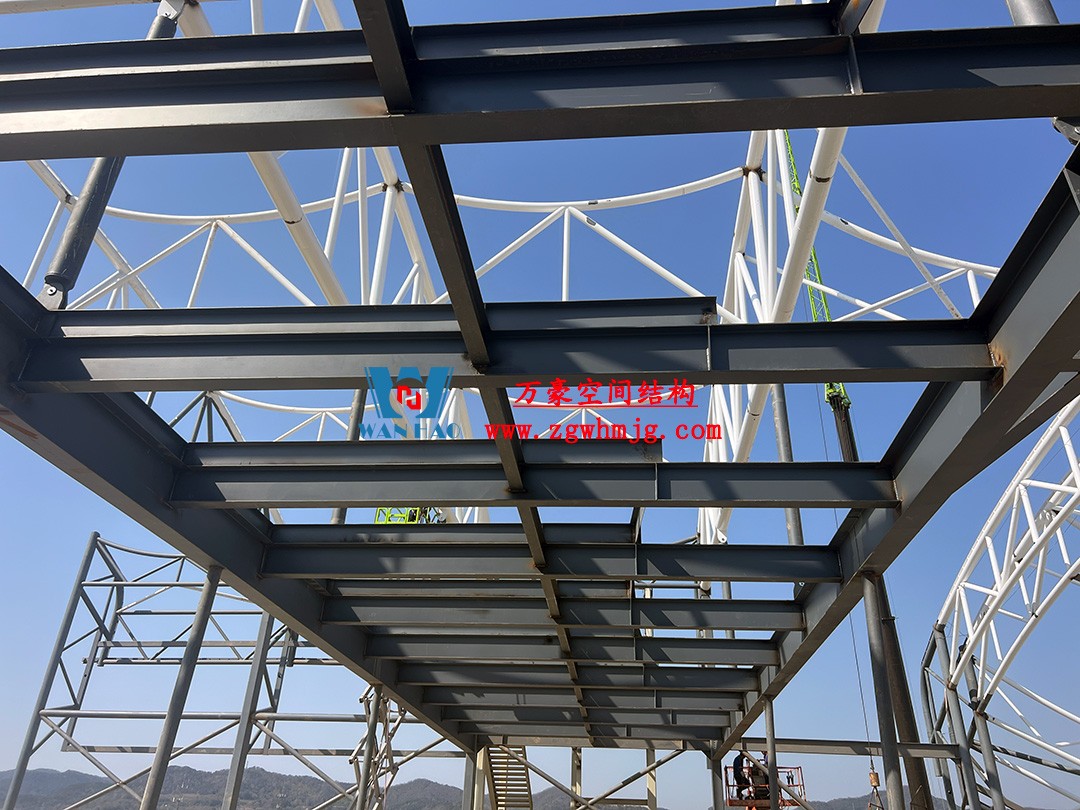 比亞迪紹興嵊州賽車場(chǎng)干拔沙坡觀景平臺(tái)鋼膜結(jié)構(gòu)