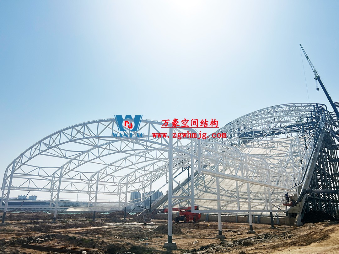 比亞迪紹興嵊州賽車場干拔沙坡觀景平臺鋼結(jié)構(gòu)項(xiàng)目