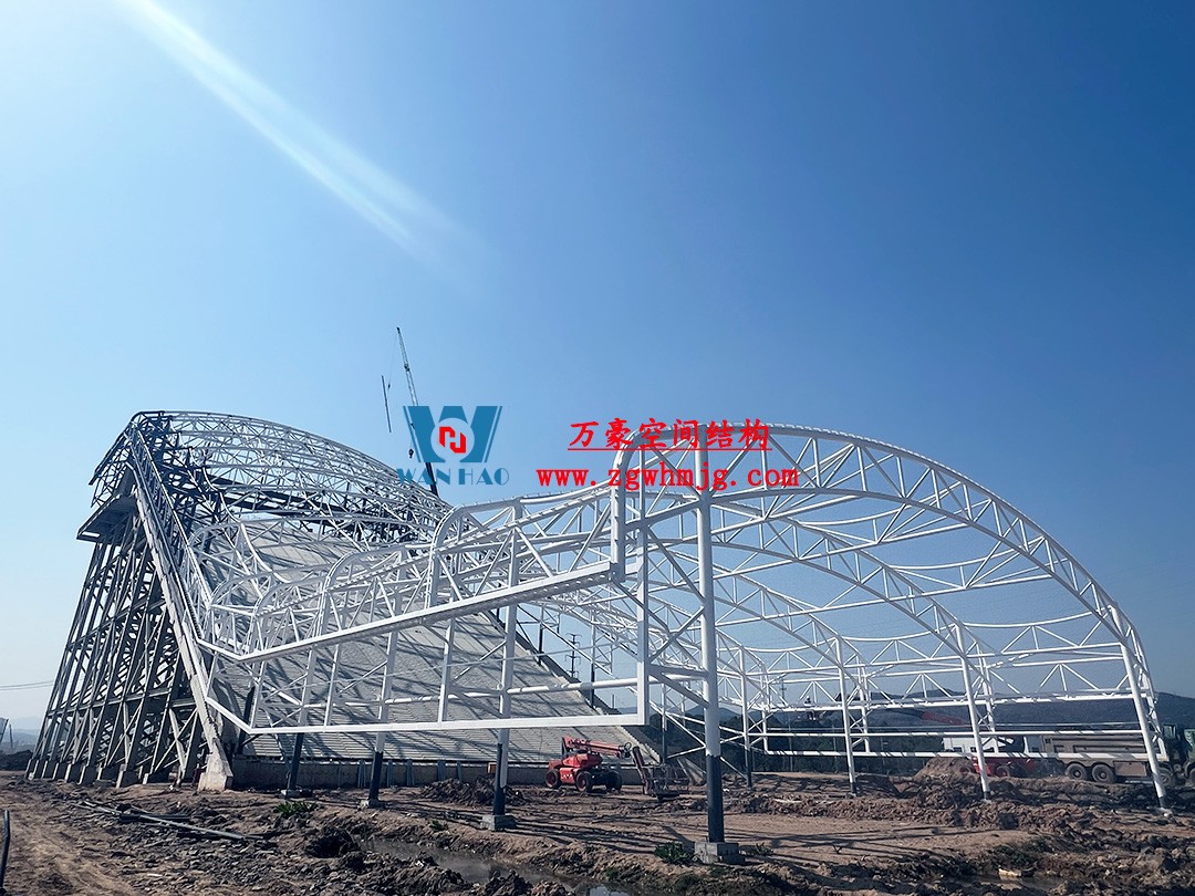 比亞迪紹興嵊州賽車場干拔沙坡觀景平臺鋼結(jié)構(gòu)項(xiàng)目