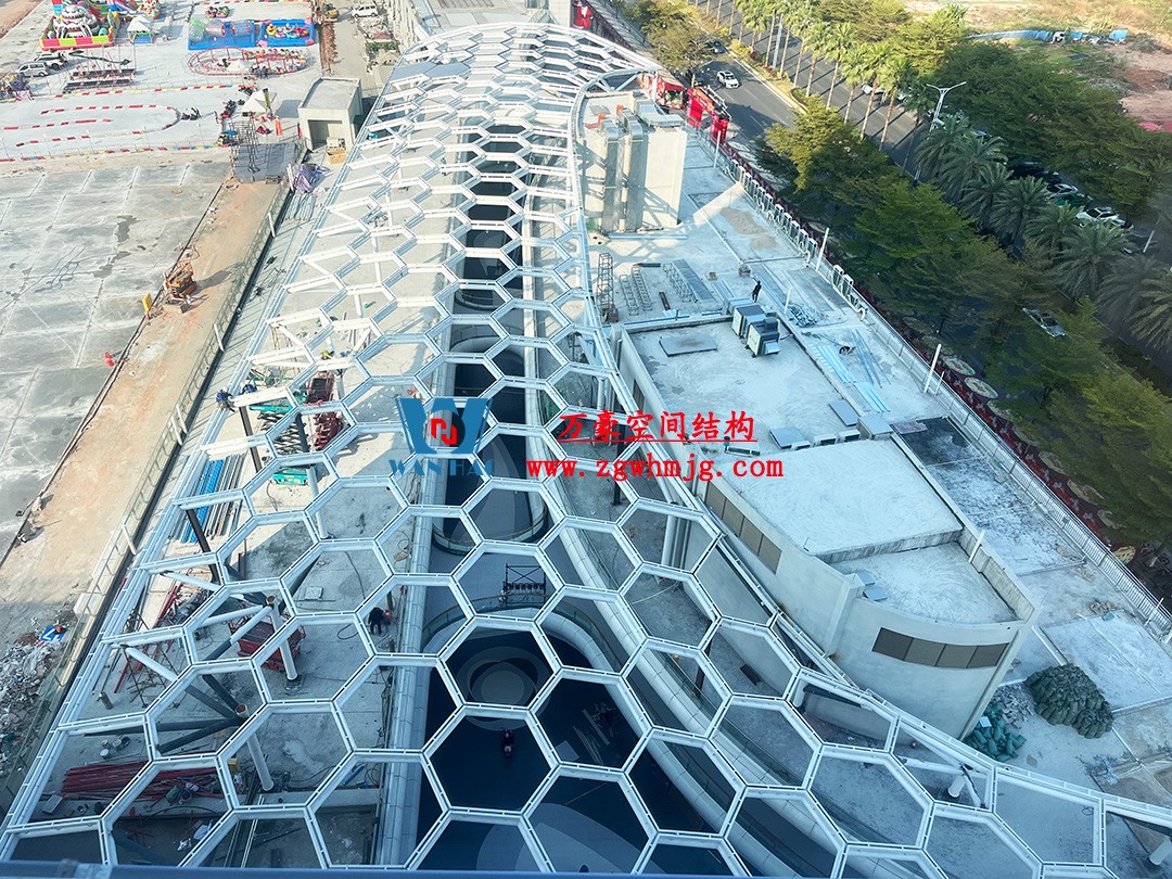 廣州茂名總匯天街商業(yè)街鋼結(jié)構(gòu)工程