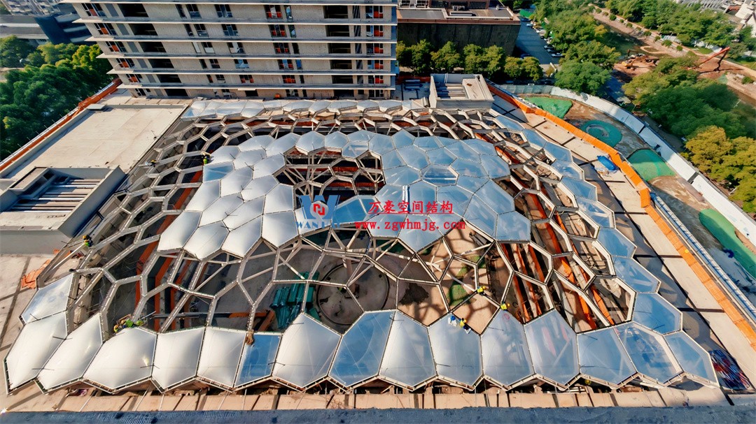 浙江萬(wàn)豪空間結(jié)構(gòu)集團(tuán)有限公司安吉云安里項(xiàng)目膜結(jié)構(gòu)工程進(jìn)展報(bào)告 浙江萬(wàn)豪空間結(jié)構(gòu)集團(tuán)有限公司安吉云安里項(xiàng)目膜結(jié)構(gòu)工程進(jìn)展報(bào)告
