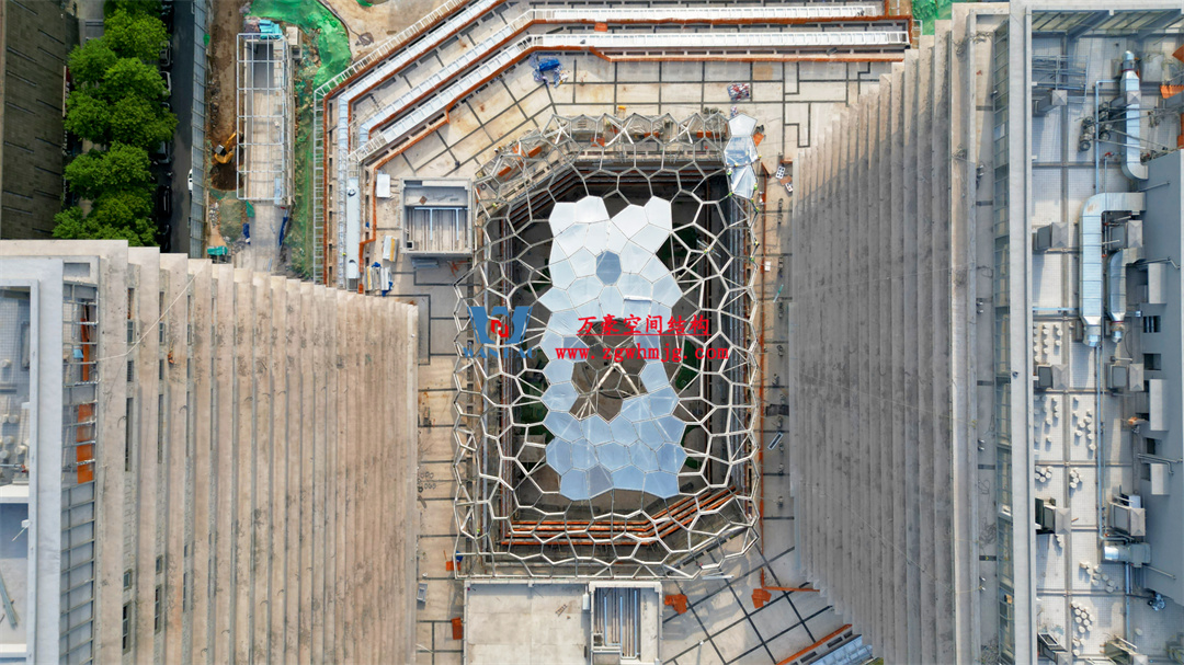 浙江萬(wàn)豪空間結(jié)構(gòu)集團(tuán)有限公司安吉云安里項(xiàng)目膜結(jié)構(gòu)工程進(jìn)展報(bào)告 浙江萬(wàn)豪空間結(jié)構(gòu)集團(tuán)有限公司安吉云安里項(xiàng)目膜結(jié)構(gòu)工程進(jìn)展報(bào)告