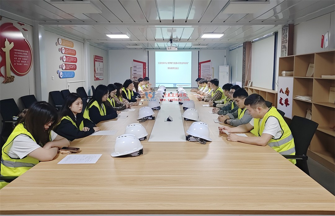 標(biāo)桿引領(lǐng)，智啟未來(lái)——萬(wàn)豪集團(tuán)營(yíng)銷、設(shè)計(jì)與技術(shù)骨干共赴無(wú)錫奧體中心，現(xiàn)場(chǎng)觀摩學(xué)習(xí)解鎖“創(chuàng)新密碼”