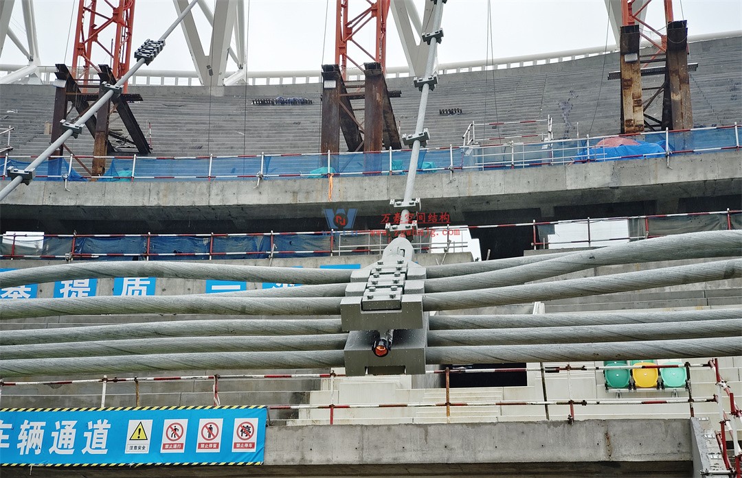 標(biāo)桿引領(lǐng)，智啟未來(lái)——萬(wàn)豪集團(tuán)營(yíng)銷、設(shè)計(jì)與技術(shù)骨干共赴無(wú)錫奧體中心，現(xiàn)場(chǎng)觀摩學(xué)習(xí)解鎖“創(chuàng)新密碼”