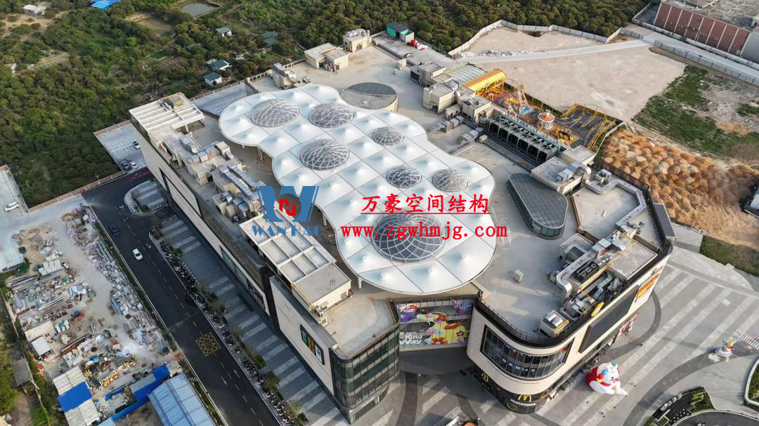 廣州從化鳳凰新天地商業(yè)樓ETFE PTFE膜結(jié)構(gòu)項(xiàng)目 廣州從化鳳凰新天地商業(yè)樓ETFE PTFE膜結(jié)構(gòu)項(xiàng)目