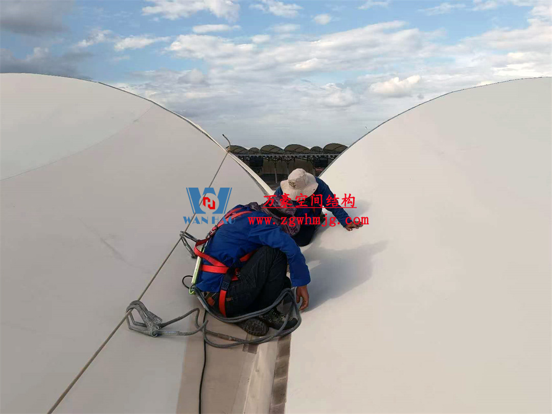 非洲杯肯尼亞體育場PTFE鋼膜結(jié)構(gòu)屋面 非洲杯肯尼亞體育場PTFE鋼膜結(jié)構(gòu)屋面