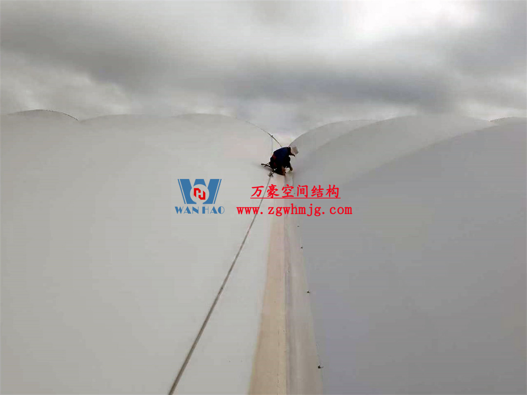 非洲杯肯尼亞體育場PTFE鋼膜結(jié)構(gòu)屋面 非洲杯肯尼亞體育場PTFE鋼膜結(jié)構(gòu)屋面