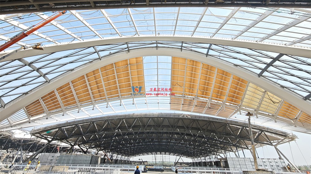 千帆競(jìng)發(fā)勢(shì)如虹｜中原國際會(huì)展中心膜結(jié)構(gòu)天幕攻堅(jiān)實(shí)錄，擎起中原會(huì)展新地標(biāo)！