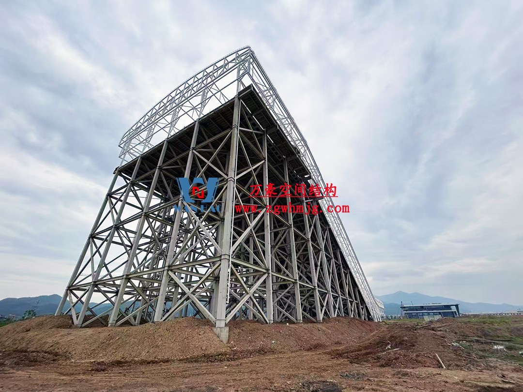 比亞迪紹興嵊州賽車場干拔沙坡觀景平臺鋼結(jié)構(gòu)項(xiàng)目