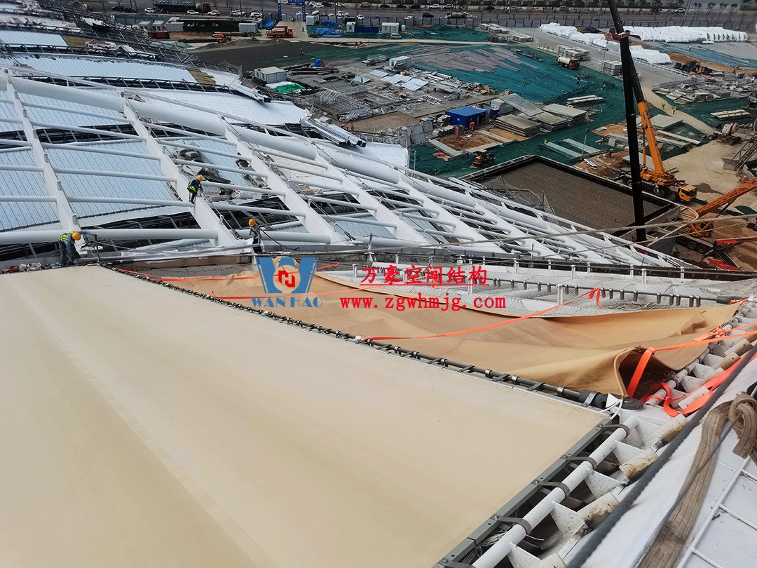 鄭州中原高鐵港數(shù)字展貿(mào)城ETFE膜結(jié)構(gòu) PTFE膜結(jié)構(gòu)項(xiàng)目 鄭州中原高鐵港數(shù)字展貿(mào)城ETFE膜結(jié)構(gòu) PTFE膜結(jié)構(gòu)項(xiàng)目