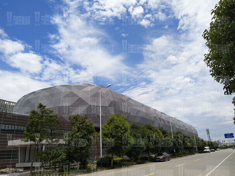 什么是PTFE永久膜結(jié)構(gòu)？PTFE永久膜結(jié)構(gòu)的性能特點(diǎn)及應(yīng)用范圍是怎樣的？