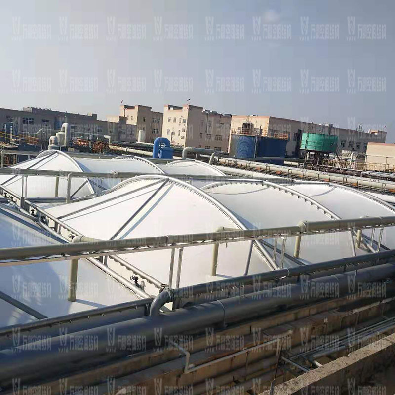 張力膜結(jié)構(gòu)是什么？張力膜結(jié)構(gòu)有哪些特點特稱？