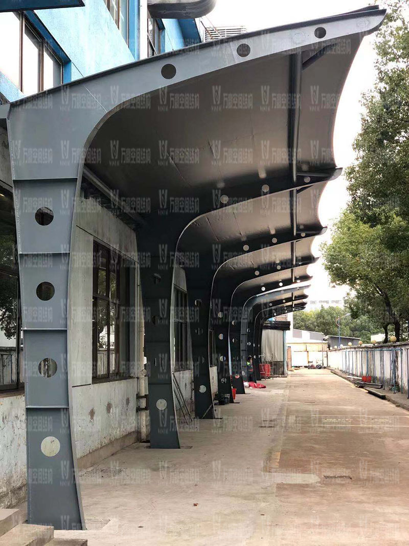 安裝膜結(jié)構(gòu)車棚需要注意什么事項？膜結(jié)構(gòu)車棚怎么安裝才能保證質(zhì)量？