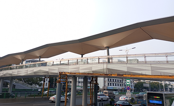 蘇州東環(huán)路人行天橋ptfe膜結(jié)構(gòu)