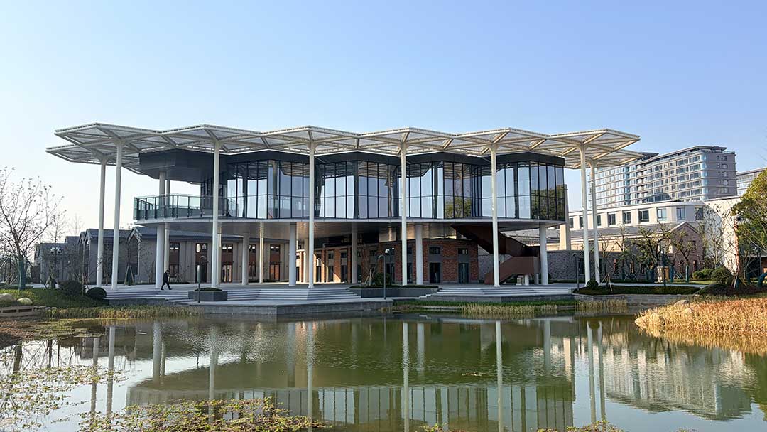 ETFE膜結(jié)構(gòu)倒傘核心優(yōu)勢(shì)在哪里？