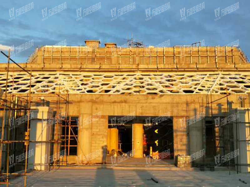 青海茶卡鹽湖天空之境集散中心鋼膜結(jié)構(gòu)項(xiàng)目竣工 青海茶卡鹽湖天空之境集散中心鋼膜結(jié)構(gòu)項(xiàng)目竣工